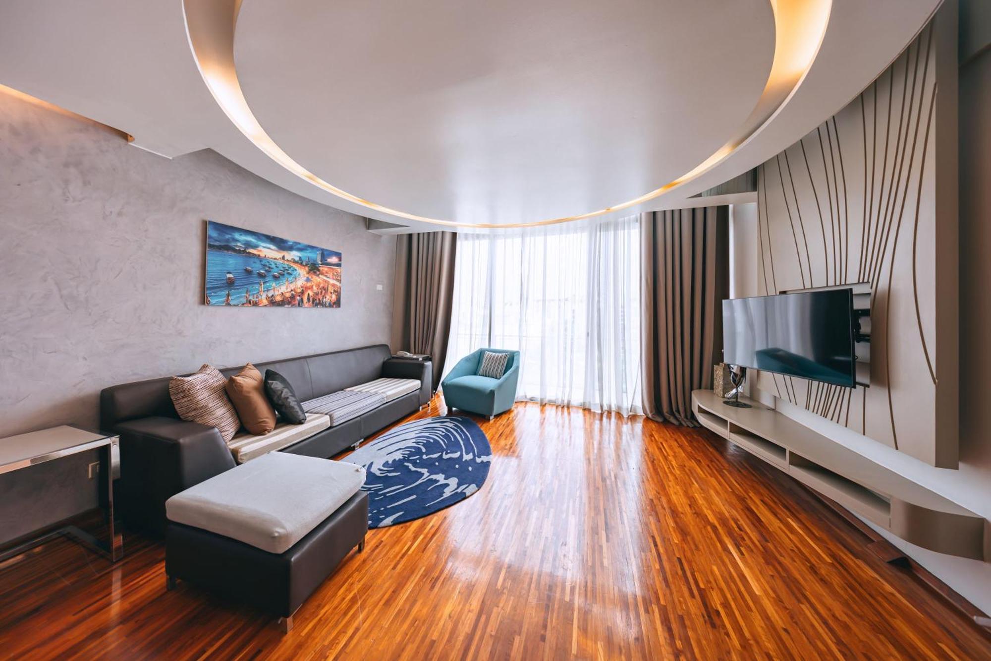 Hotel Baraquda Heeton Pattaya By Compass Hospitality الغرفة الصورة