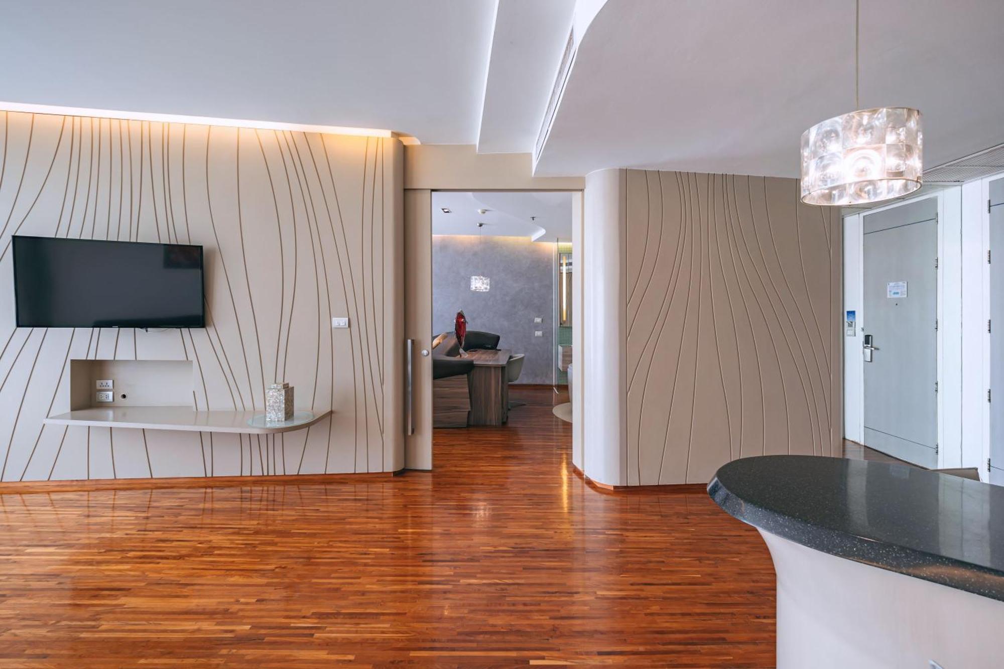 Hotel Baraquda Heeton Pattaya By Compass Hospitality الغرفة الصورة